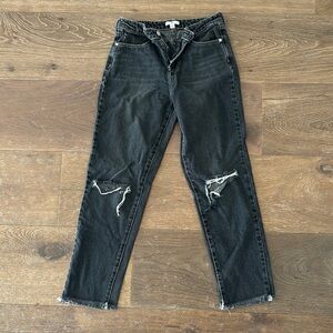 Black Distressed Jeans